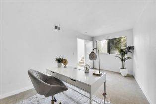 Single Family Residence, 22497 Venido rd, Woodland Hills, CA 91364 - 12