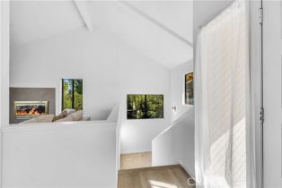 Single Family Residence, 22497 Venido rd, Woodland Hills, CA 91364 - 5