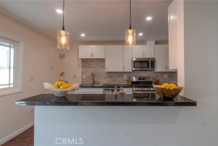 Single Family Residence, 20101 Superior st, Chatsworth, CA 91311 - 11