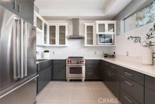 Single Family Residence, 11698 Picturesque dr, Studio City, CA 91604 - 18