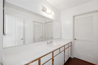 Condominium, 221 Oak Knoll ave, Pasadena, CA 91101 - 20