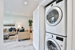 Apartment, 10718 Acama st, Studio City, CA 91602 - 20