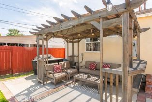 Single Family Residence, 17561 Bullock st, Encino, CA 91316 - 24