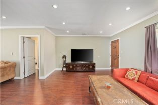 Single Family Residence, 17561 Bullock st, Encino, CA 91316 - 5