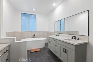 Condominium, 11847 Laurelwood dr, Studio City, CA 91604 - 17