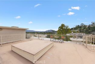 Condominium, 11847 Laurelwood dr, Studio City, CA 91604 - 20