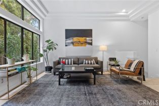 Condominium, 11847 Laurelwood dr, Studio City, CA 91604 - 3