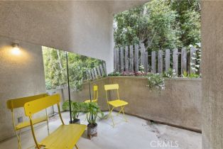 Condominium, 11847 Laurelwood dr, Studio City, CA 91604 - 7