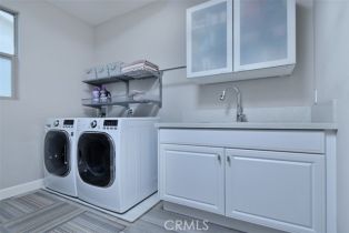 Single Family Residence, 14608 Mccormick st, Sherman Oaks, CA 91411 - 28