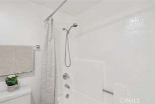 Condominium, 5525 Canoga ave, Woodland Hills, CA 91367 - 10