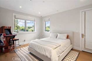 Single Family Residence, 4519 Densmore ave, Encino, CA 91436 - 39