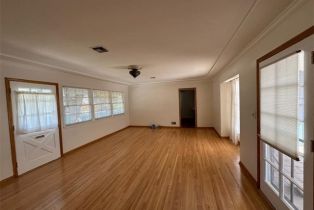 Single Family Residence, 5250 Alhama dr, Woodland Hills, CA 91364 - 5