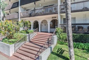 Condominium, 5334 Lindley AVE, Encino, CA  Encino, CA 91316