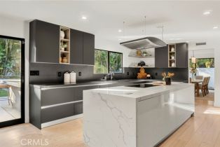 Single Family Residence, 5265 Del Moreno dr, Woodland Hills, CA 91364 - 15