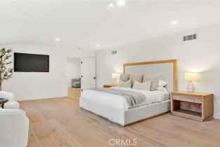 Single Family Residence, 5265 Del Moreno dr, Woodland Hills, CA 91364 - 36