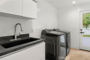 Single Family Residence, 5265 Del Moreno dr, Woodland Hills, CA 91364 - 49