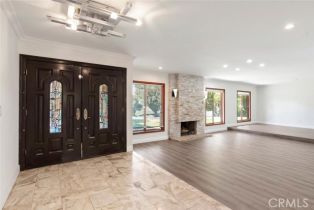 Single Family Residence, 12384 Woodley ave, Granada Hills, CA 91344 - 4