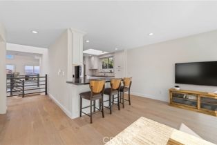 Single Family Residence, 23625 Summit dr, Calabasas, CA 91302 - 4