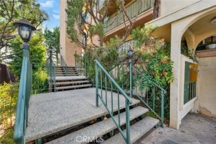 Condominium, 14850 Hesby st, Sherman Oaks, CA 91403 - 23