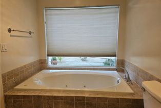 Single Family Residence, 18310 Karen dr, Tarzana, CA 91356 - 12