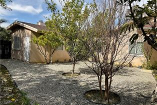 Single Family Residence, 18310 Karen dr, Tarzana, CA 91356 - 23