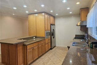 Single Family Residence, 18310 Karen dr, Tarzana, CA 91356 - 7