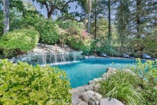 Single Family Residence, 23341 Ostronic dr, Woodland Hills, CA 91367 - 35