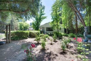 Single Family Residence, 23341 Ostronic dr, Woodland Hills, CA 91367 - 44