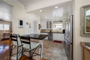 Single Family Residence, 4571 Canoga dr, Woodland Hills, CA 91364 - 10