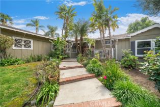 Single Family Residence, 4571 Canoga dr, Woodland Hills, CA 91364 - 2