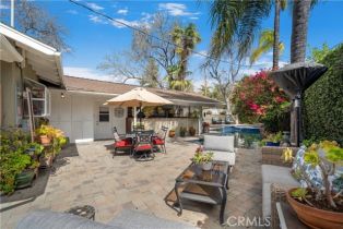 Single Family Residence, 4571 Canoga dr, Woodland Hills, CA 91364 - 23