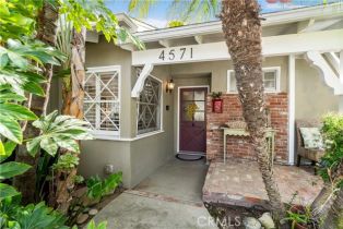 Single Family Residence, 4571 Canoga dr, Woodland Hills, CA 91364 - 3