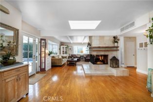 Single Family Residence, 4571 Canoga dr, Woodland Hills, CA 91364 - 4