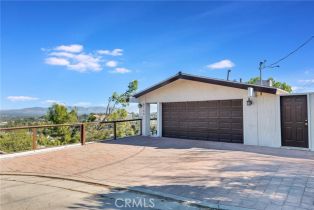 Single Family Residence, 5160 Medina rd, Woodland Hills, CA 91364 - 2