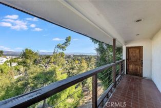 Single Family Residence, 5160 Medina rd, Woodland Hills, CA 91364 - 3