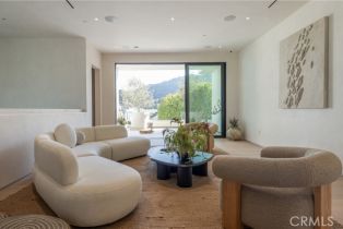 Single Family Residence, 17177 Adlon rd, Encino, CA 91436 - 25