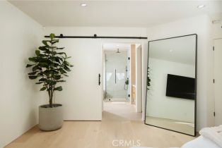 Single Family Residence, 3863 Sherwood pl, Sherman Oaks, CA 91423 - 19