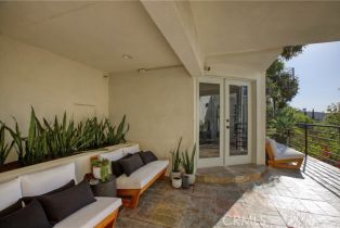 Single Family Residence, 3863 Sherwood pl, Sherman Oaks, CA 91423 - 41