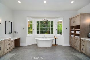 Single Family Residence, 28845 Countryside dr, Agoura Hills, CA 91301 - 44