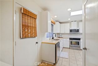 Single Family Residence, 5118 Village 5, Camarillo, CA 93012 - 15