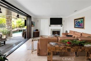 Single Family Residence, 184 Halsbury ct, Lake Sherwood, CA 91361 - 23