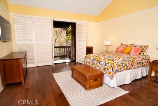 Condominium, 5711 Owensmouth ave, Woodland Hills, CA 91367 - 9