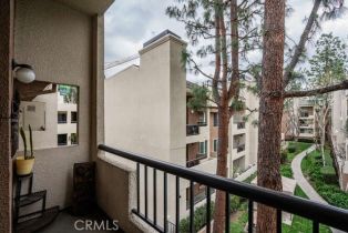 Condominium, 21400 Burbank blvd, Woodland Hills, CA 91367 - 12