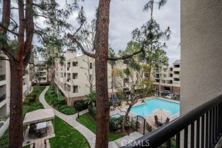 Condominium, 21400 Burbank blvd, Woodland Hills, CA 91367 - 13
