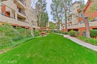 Condominium, 21400 Burbank blvd, Woodland Hills, CA 91367 - 17