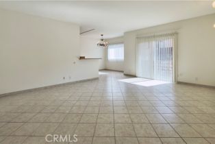 Condominium, 5403 Newcastle ave, Encino, CA 91316 - 18