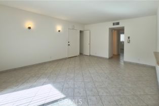 Condominium, 5403 Newcastle ave, Encino, CA 91316 - 24