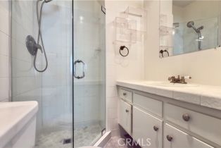 Condominium, 5403 Newcastle ave, Encino, CA 91316 - 9