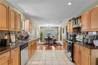 Single Family Residence, 4009 Beverly Glen blvd, Sherman Oaks, CA 91423 - 10