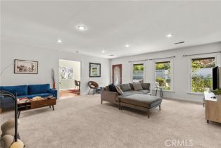 Single Family Residence, 4009 Beverly Glen blvd, Sherman Oaks, CA 91423 - 6